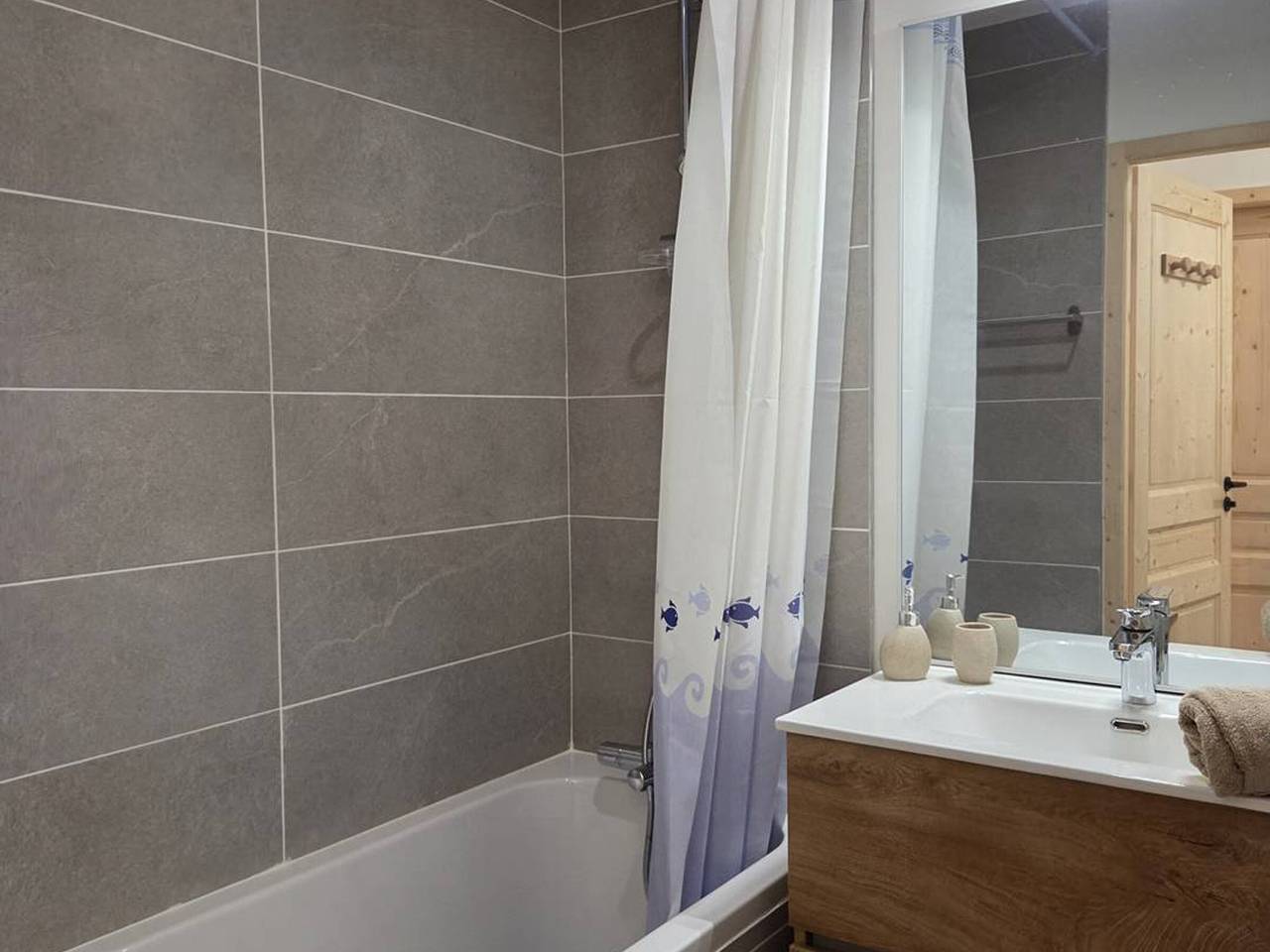 Appartement entier, Appartement neuf 3 pièces avec parking et balcon à Valmorel in Valmorel, Les Avanchers-Valmorel