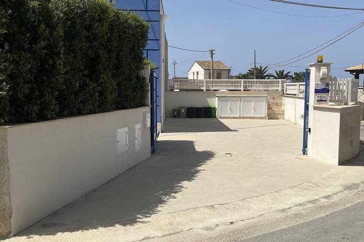 Villetta Azzurra est une structure située au coeur d'Alcamo Marina. in Alcamo Marina, Alcamo