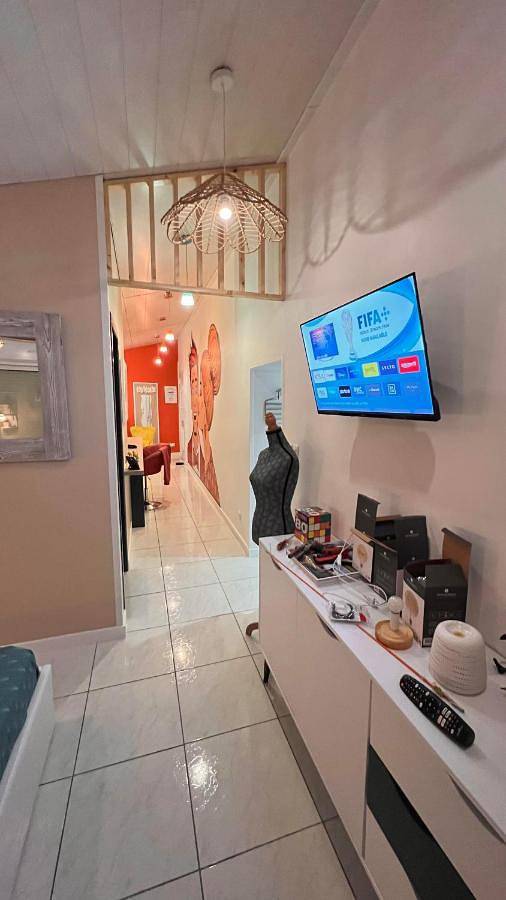 Gîte pour 2 personnes, avec jardin et piscine, animaux acceptés à Échillais - 3