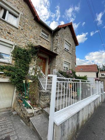 Maison d’hôte pour 2 personnes, avec terrasse dans Seine-Saint-Denis