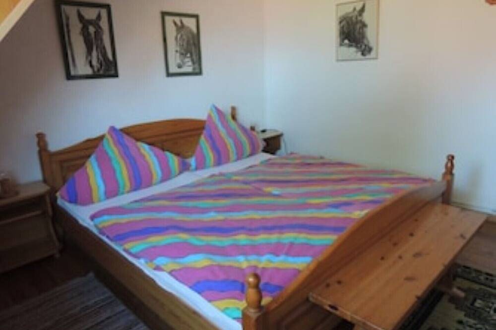 Idyllisch gelegener kleiner Bauernhof mit Pferdezucht in Walsrode, Aller-Leine-Tal