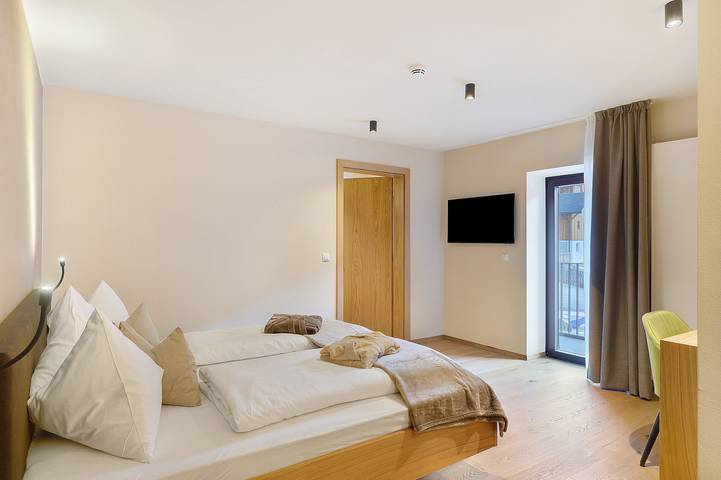 Hotel Murrer 3S Double Room 104 with Mountain View, Spa and Wellness Area in Sarnvalley, Sarntal Alps