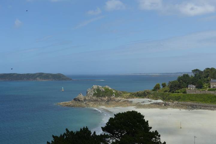 Gîte pour 4 personnes, avec balcon dans Plage Trestignel