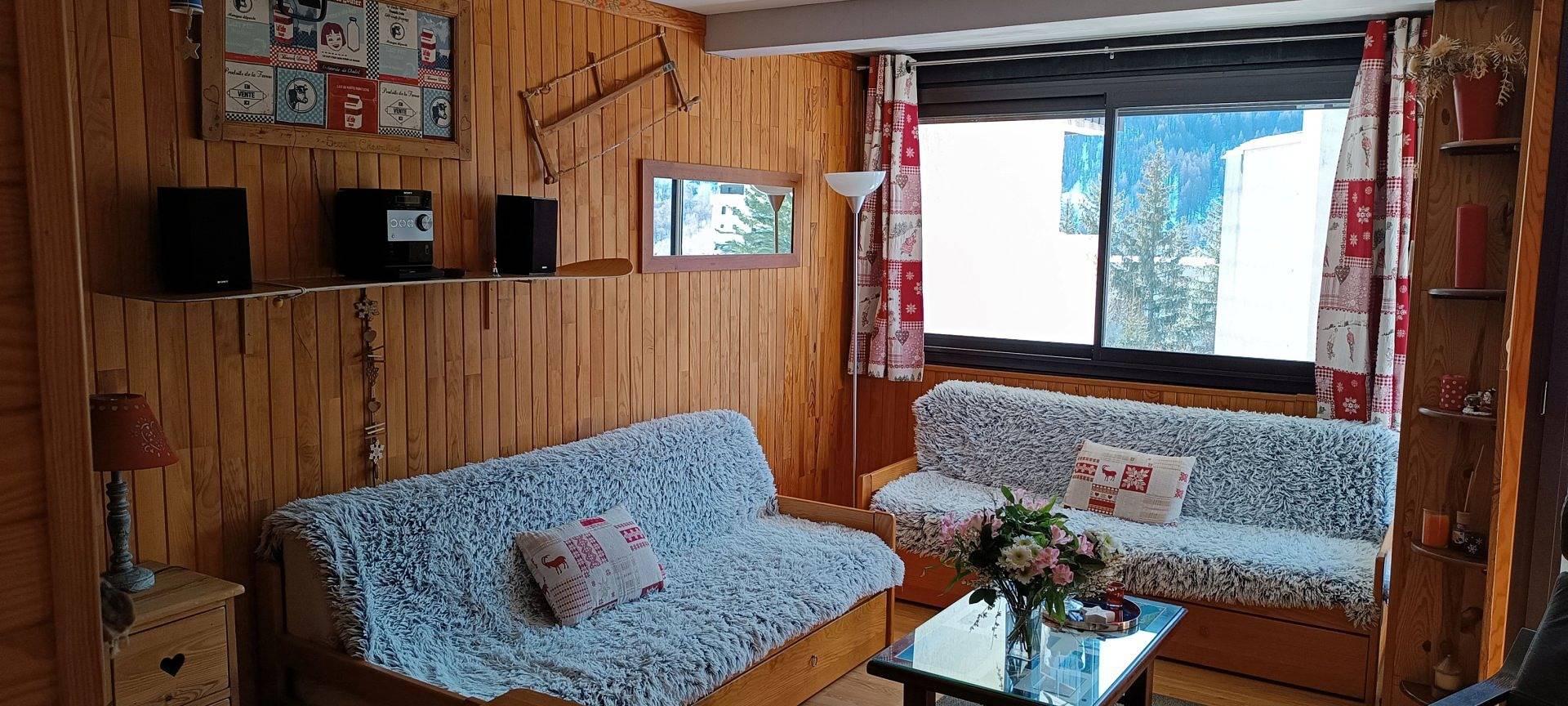 Appartement entier, Serre Chevalier : beau T3 avec balcon, vue panoramique Sud in Saint-Chaffrey, Serre Chevalier