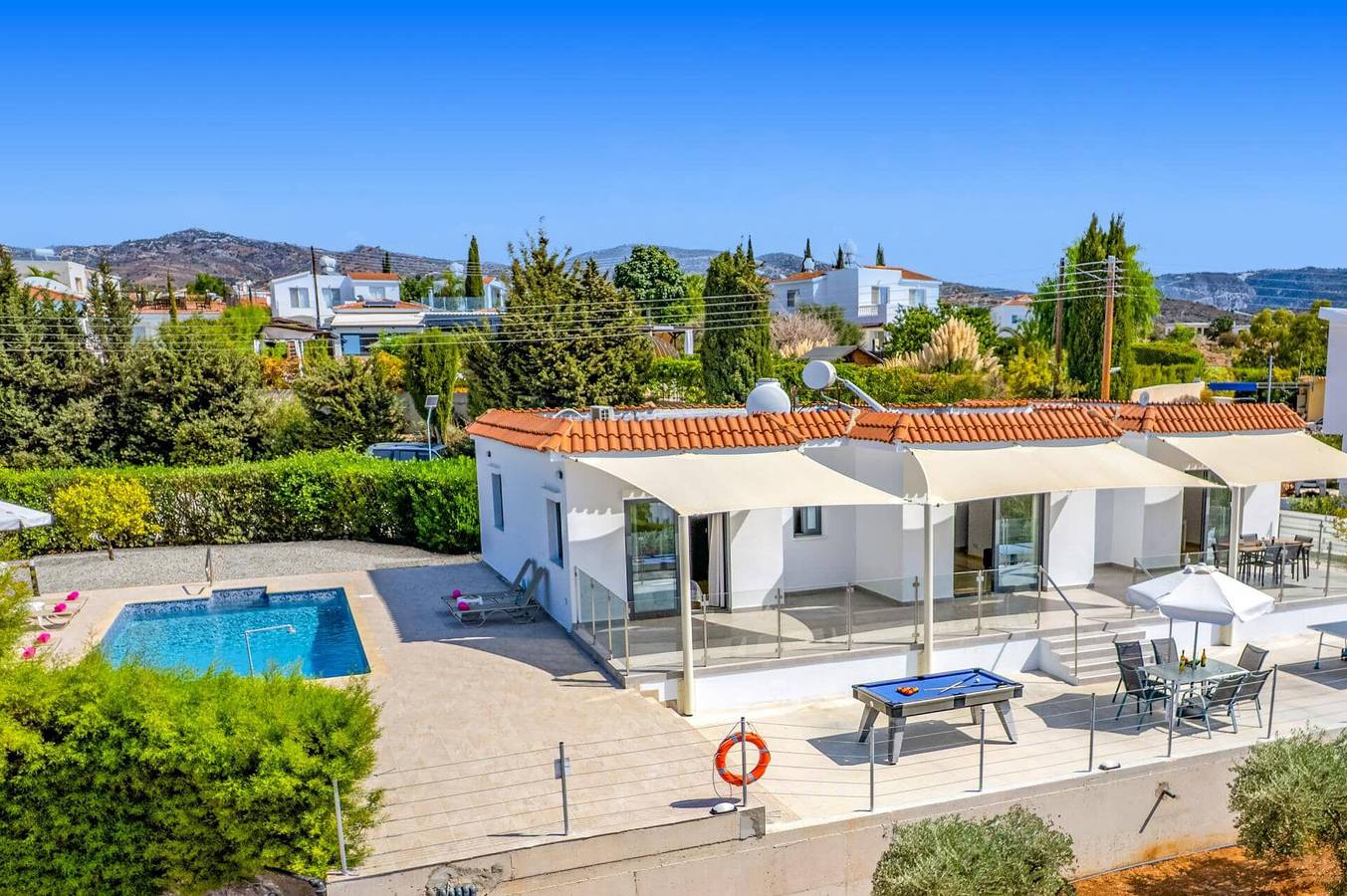 Villa Rhea by Villa Plus in Peyia, Südzypern