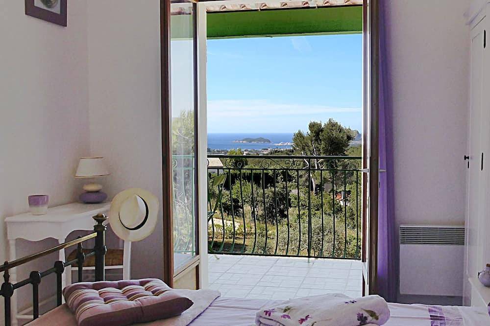 ☼ ¡Magia! Una Villa con Piscina, Cerca de las Calanques ♥ Solo para Ti in Ceyreste, Marsella region