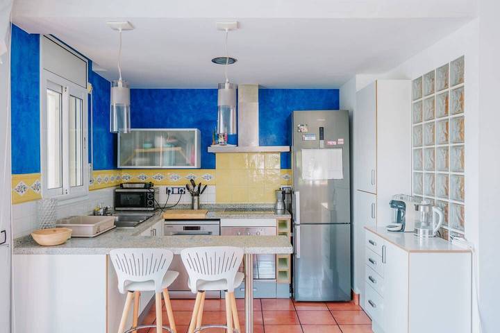 Apartamento vacacional entero, Apartamento de vacaciones para 6 personas con vistas al mar in Alcanar, Costa Dorada