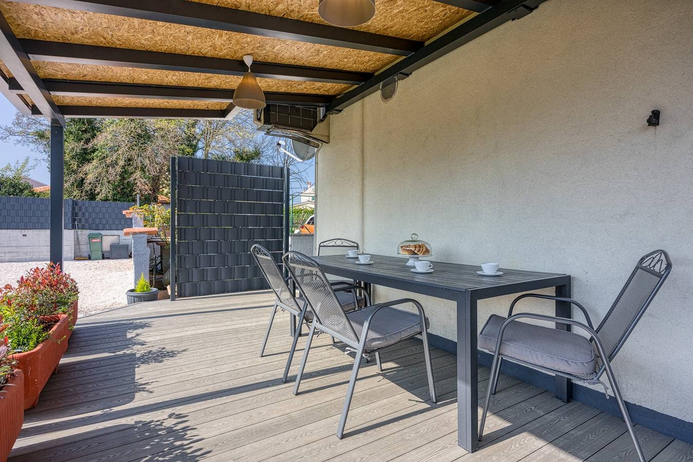 Ganze Wohnung, Apartment Petricija with Garden in Poreč, Grad Poreč