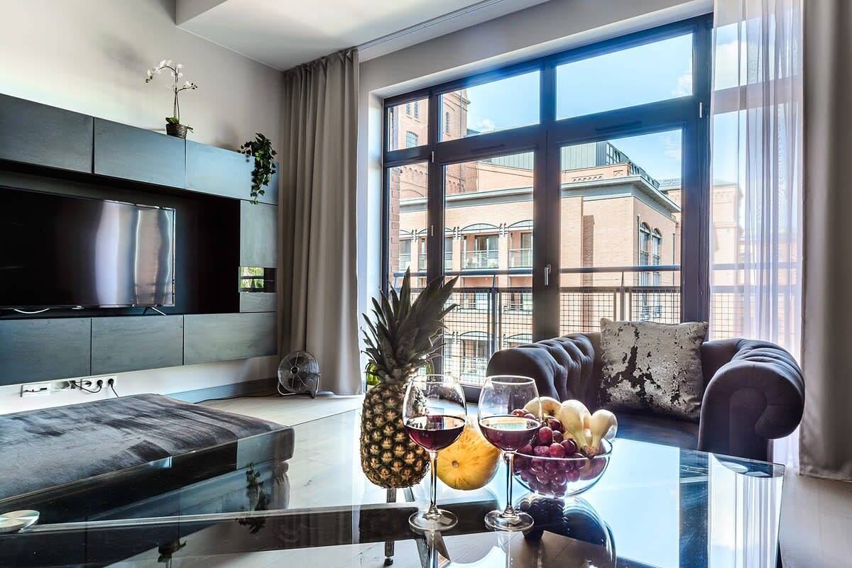 Cały apartament, Apartament wakacyjny dla 4 osób z basen in Łódź, Województwo łódzkie