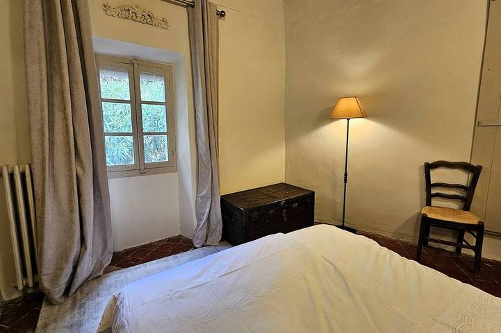 Charming 3-bedroom house with panoramic views in peaceful Séguret in Séguret, Vaucluse