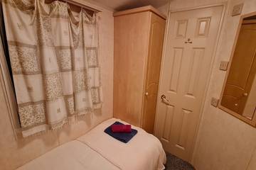 Static Caravan for 4 People in County Durham, North East England, Photo 1