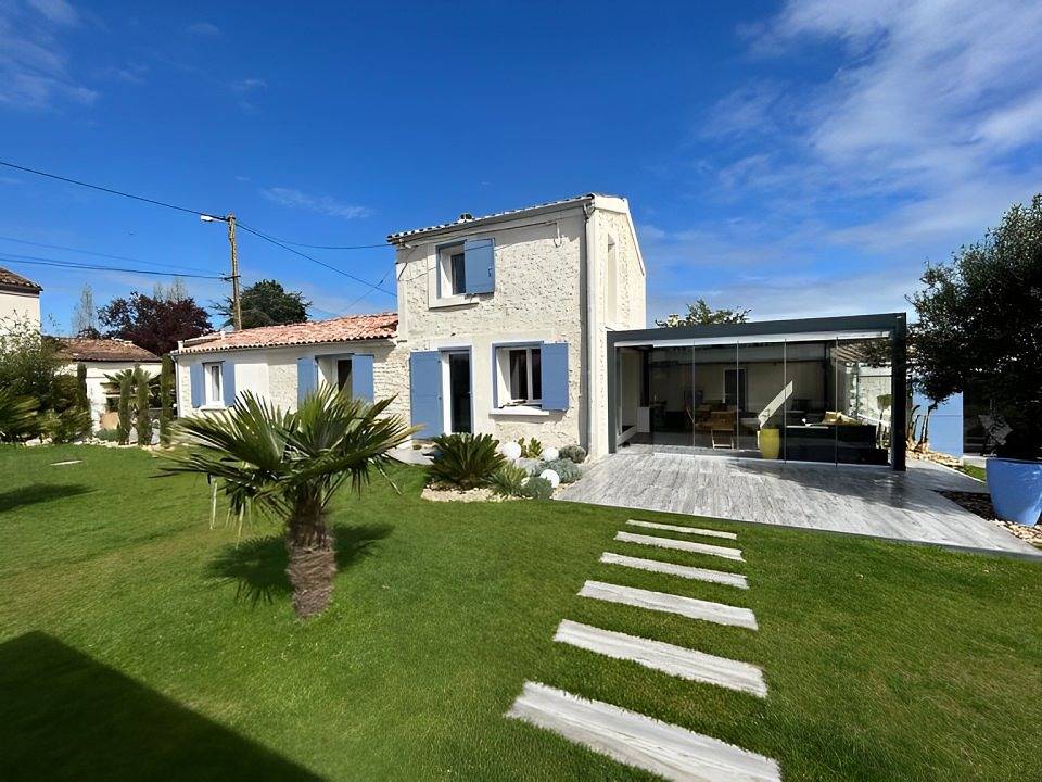 La Maison du Photographe - Ref 804 in Longeville-sur-Mer, Vendée