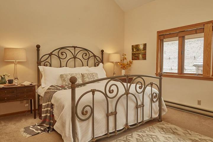 Vacation rental for 8 people, with pool and hot tub in Jackson Hole