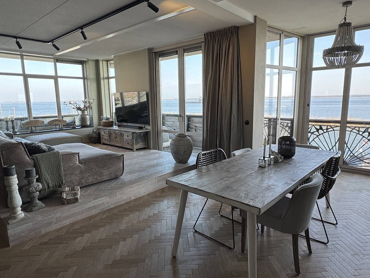 Luxe appartement | Penthouse view over het water in Veluwe