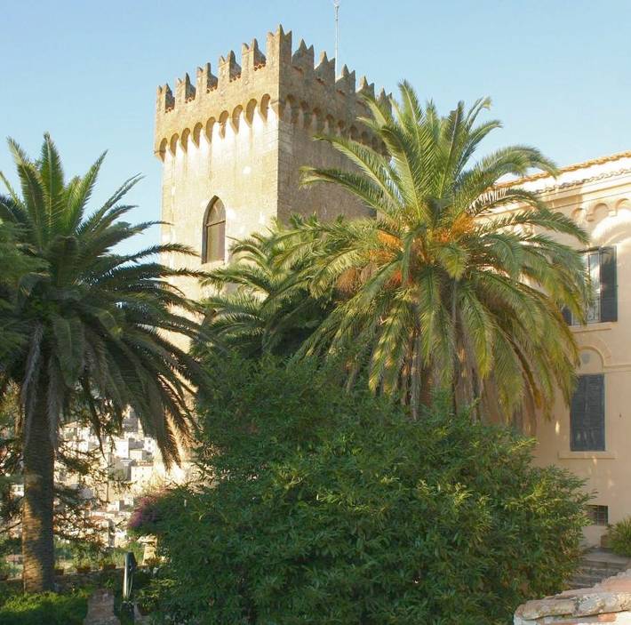 Casa vacanza per 2 persone, con Balcone e Terrazza nonché Giardino e Piscina a Cori