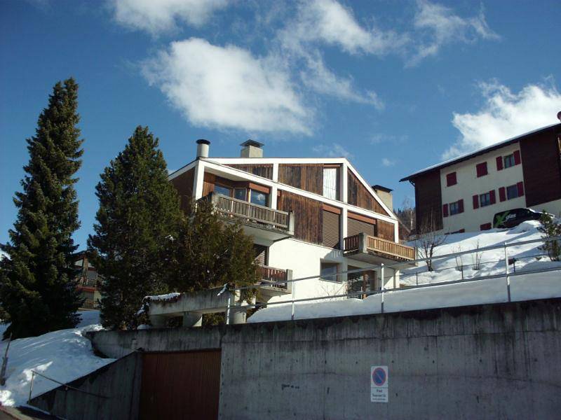 Ganze Ferienwohnung, Ferienwohnung Collina Dado Bossecker, Surcuolm - 2.5 Zimmer Ferienwohnung für max. 4 Pers. in Mundaun, Obersaxen-Mundaun