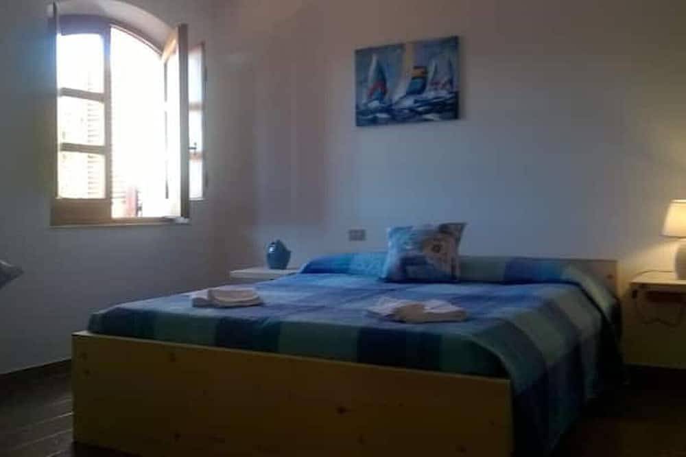 Maladroxia beach Sardinia Seaview⭐⭐⭐⭐⭐ in Maladroxia, Isla de Sant'Antioco