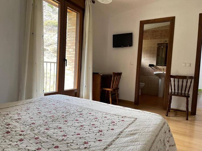 Casa rural para 2 personas, con vistas además de piscina y terraza, Se admiten mascotas en Provincia de Guadalajara - 4