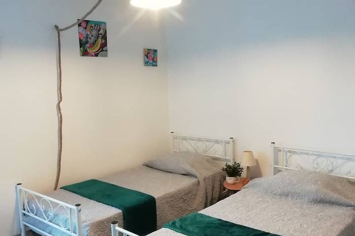 Location de vacances pour 4 personnes, avec terrasse et jardin, animaux acceptés à Robion - 3