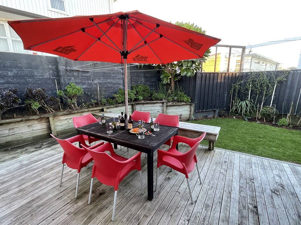 Erstaunliches Ocean Front Luxus Strandhaus In Prime Cbd Lage in New Plymouth, Taranaki