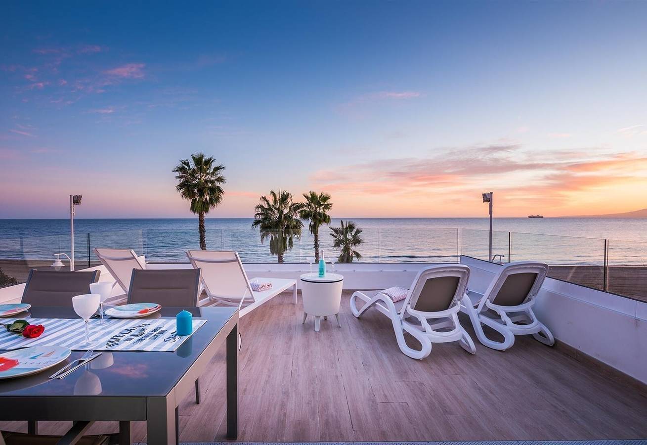 'Ville on the Beach in Malaga City' mit Meerblick, Wlan und Terrasse in Málaga (Este), Malaga