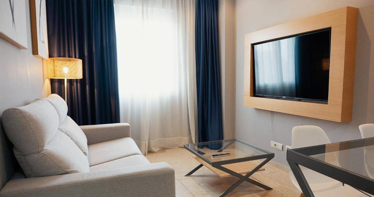 Apartamentos Vértice Sevilla Aljarafe in Bormujos, Provincia de Sevilla