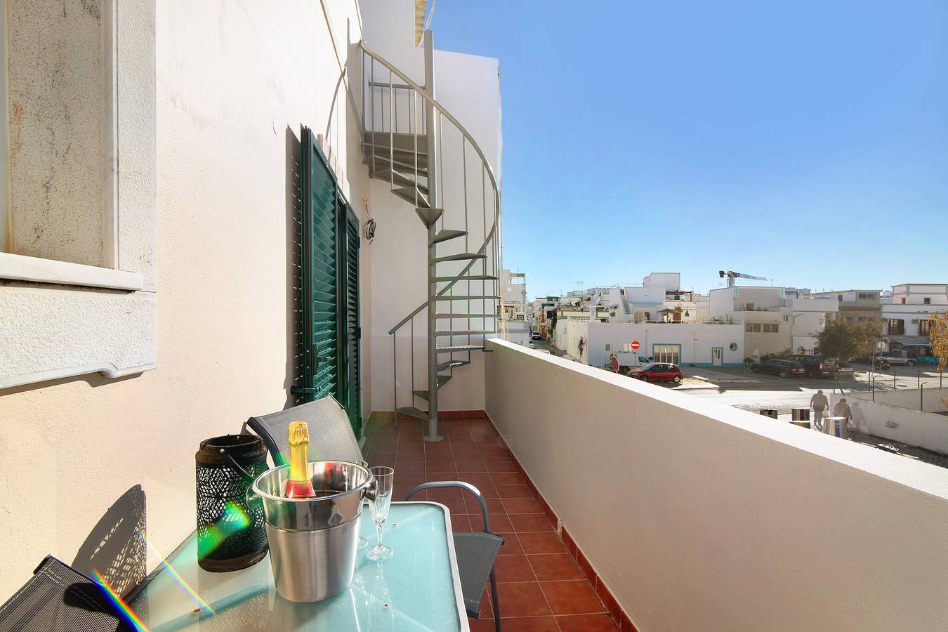 Villa "Casa Mar-a-vila" avec terrasse privée, Wi-Fi et climatisation in Olhão, Parque Natural da Ria Formosa