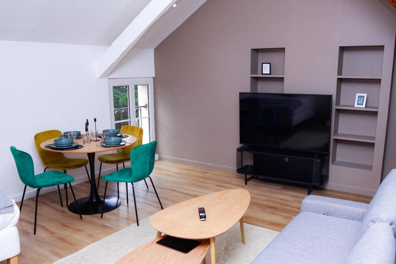 Appartement entier, Le Paisible Choisy-le-Roi - Wifi, Parking Gratuit, Rer C à Proximité in Choisy-le-Roi, Val-de-Marne