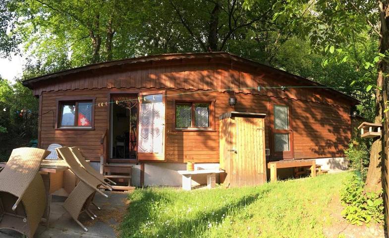 Camping para 4 personas, con Terraza además de Jardín y Vistas en Alpes suizos