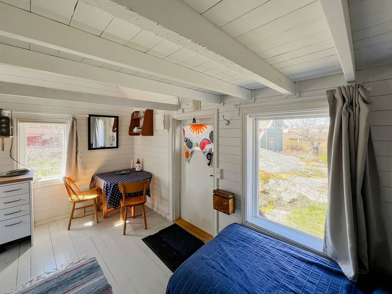 Historisches Häuschen am Leuchtturm von Landsort in Nynäshamn