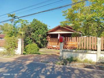 Maison d’hôte pour 2 personnes, avec jardin dans Mae Hong Son