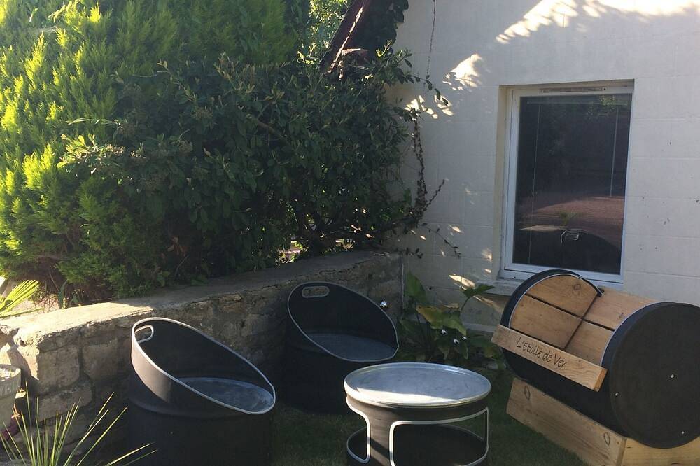 Entire apartment, Quai Est 2p, 100m from Gold Beach in Ver-sur-Mer, Côte de Nacre
