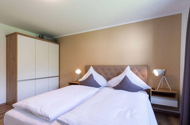 Ganze Wohnung, Ferienwohnung „Silberreiher“ mit Balkon in Krakow am See in Am Wadehäng, Krakow am See