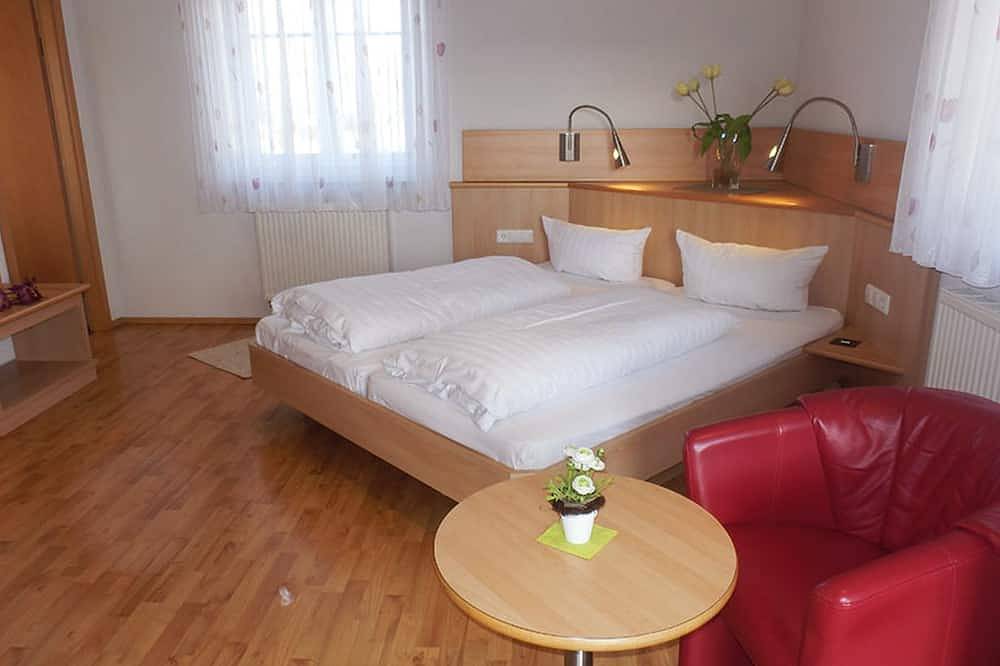 Ganze Wohnung, Doppelzimmer, 33 qm, mit Dusche, Balkon/Terrasse in Illmensee, Region Bodensee-Oberschwaben