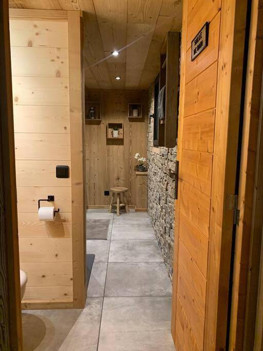 Gîte pour 5 personnes, avec jardin ainsi que terrasse et vue, animaux acceptés à Angoustrine-Villeneuve-des-Escaldes - 3