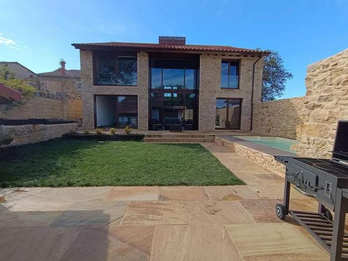 Casa de vacaciones para 6 personas, con piscina y jardín - 1