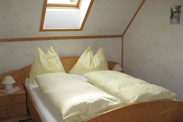 Ferienwohnung für 4 Personen, mit Garten - 1