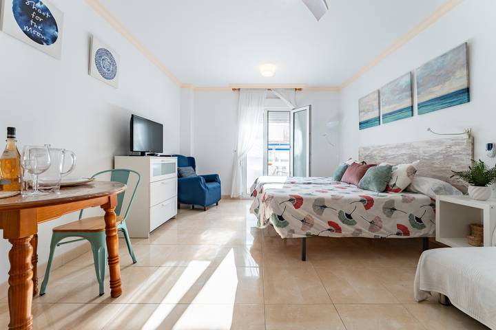 Location de vacances pour 2 personnes, avec terrasse à Torremolinos