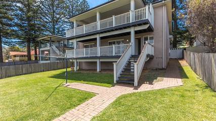 Holiday Home for 10 People in Gerroa, New South Wales, Photo 3