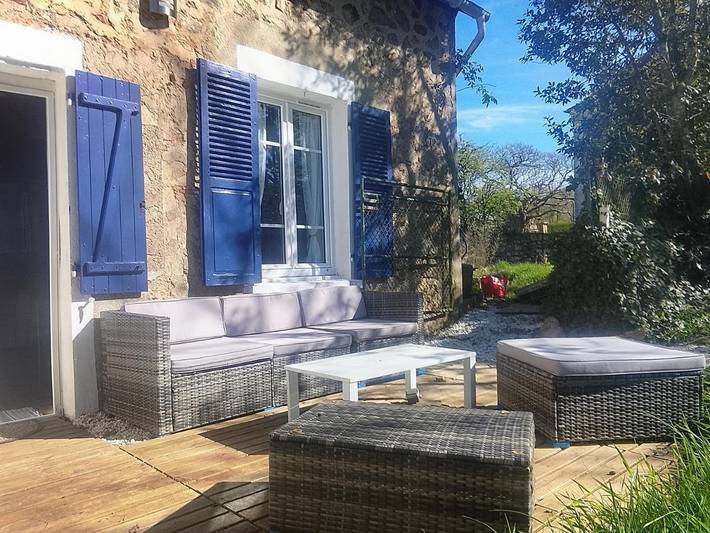 Location de vacances pour 2 personnes, avec vue et jardin, animaux acceptés à Dun-sur-Grandry