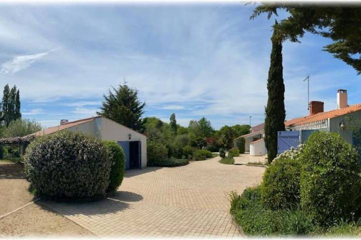 Location de vacances pour 2 personnes, avec jardin, animaux acceptés à La Mothe-Achard