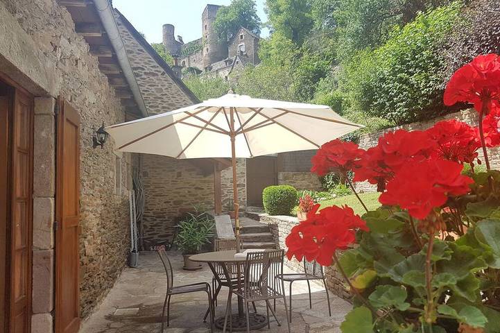 Gite Belcastel - In One Of The Most Beautiful Villages In France - Aveyron in Belcastel, Aveyron