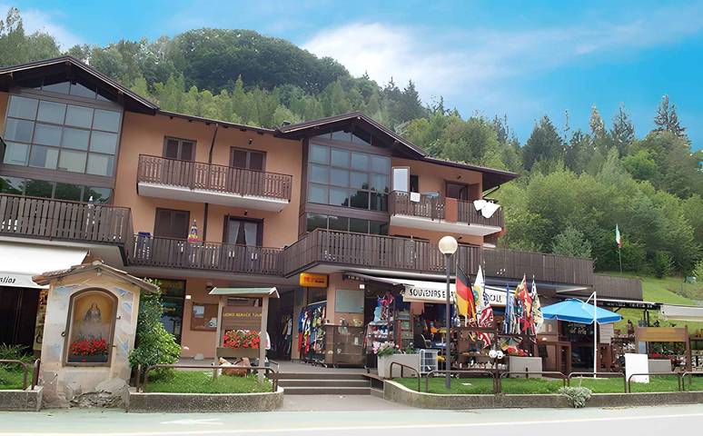 Gîte pour 6 personnes, avec balcon, animaux acceptés à Molina di Ledro - 2