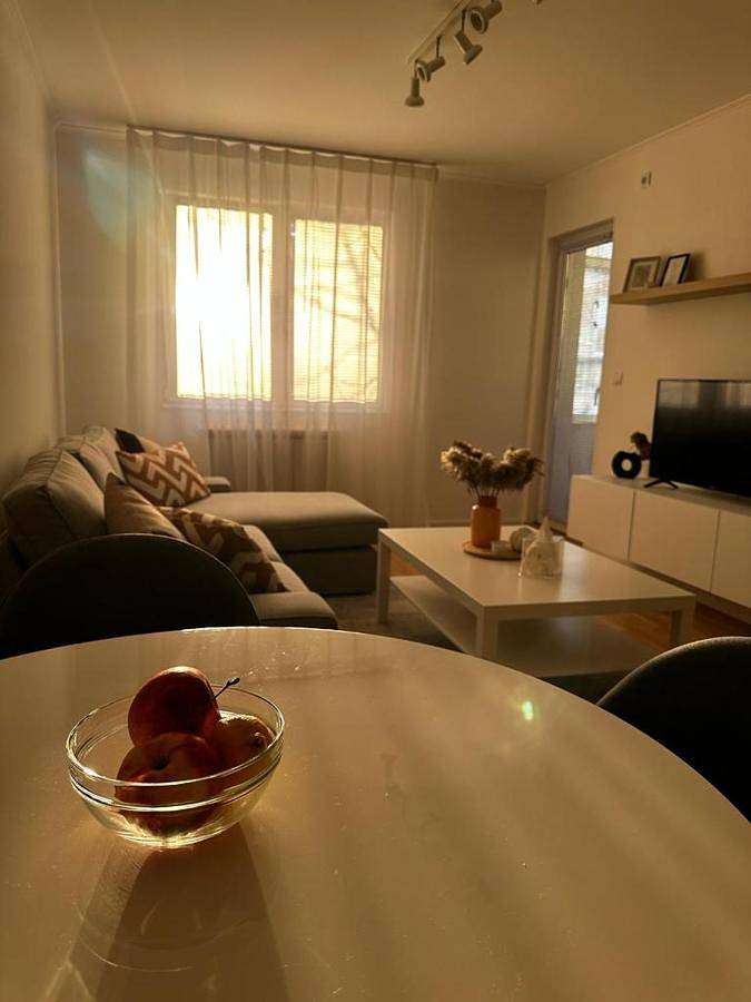 Gîte pour 3 personnes, avec balcon à Novi Sad