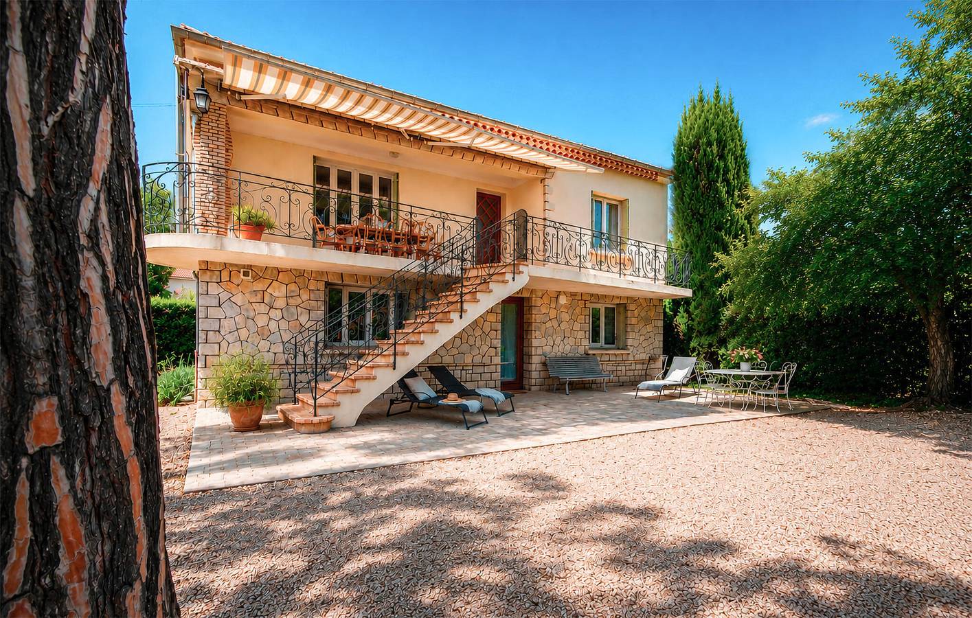 Wohnung mit Bergblick, Pool, WiFi und Parkplatz 800m von Sablet in Sablet, Vaucluse