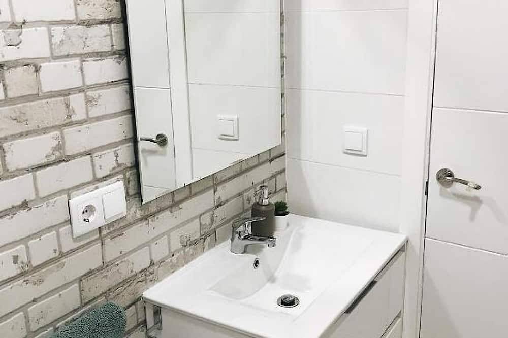 Entire apartment, Frida - Ground floor with patio in Mérida, Badajoz Province