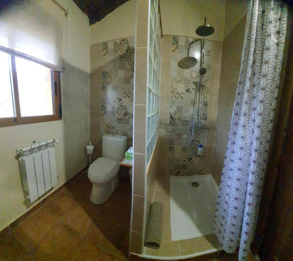 Casa Rural Las Traviesas in Candeleda, Valle del Tiétar