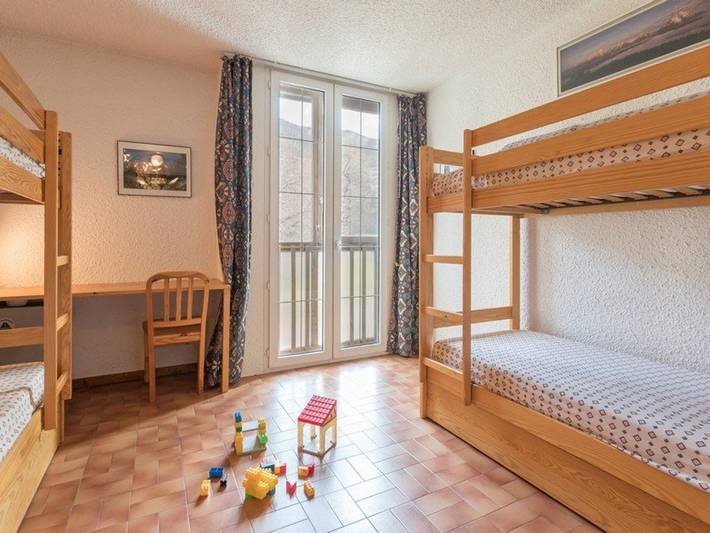 Ganze Wohnung, Familienapartment für 10 Personen in Serre-Chevalier, 3 Zimmer, Skinahe, Parken, Balkone in Saint-Chaffrey, Serre Chevalier