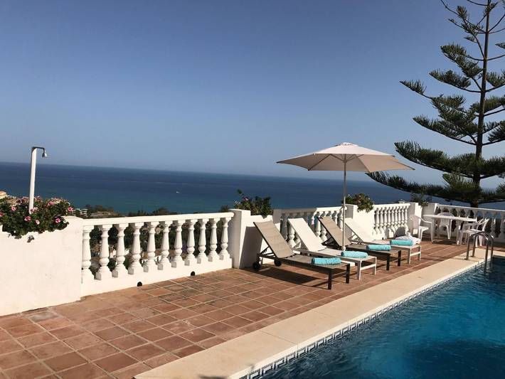 Villa Bella Vista with panoramic views and private pool private pool in Torremuelle, Benalmádena