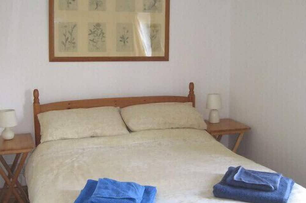 Henry's Cottage - a place to make you smile in Great Yarmouth, The Broads